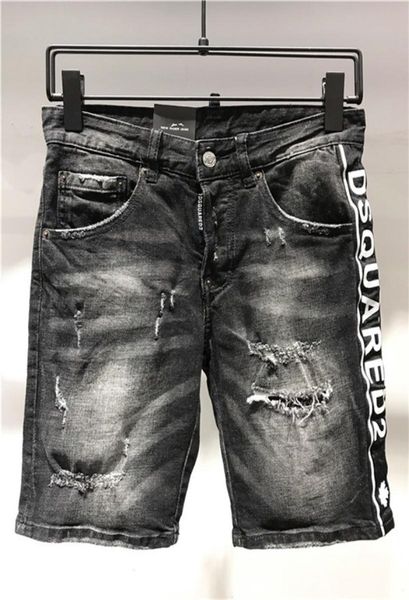2020 classic mens casual hole shorts washed old patch pants embroidery denim pants feet pants9116671, Blue
2020 classic mens casual hole shorts washed old patch pants embroidery denim pants feet pants9116671, Blue
