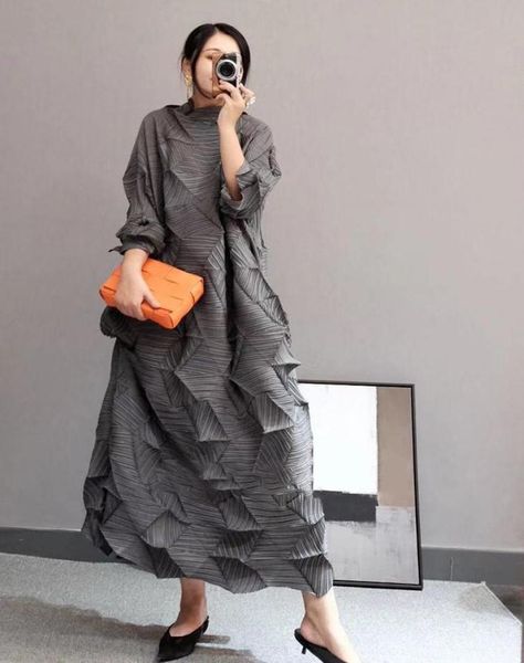casual dresses miyake pleated dress 2022 summer designer irregular pleats loose women clothing5107063, Black;gray
casual dresses miyake pleated dress 2022 summer designer irregular pleats loose women clothing5107063, Black;gray