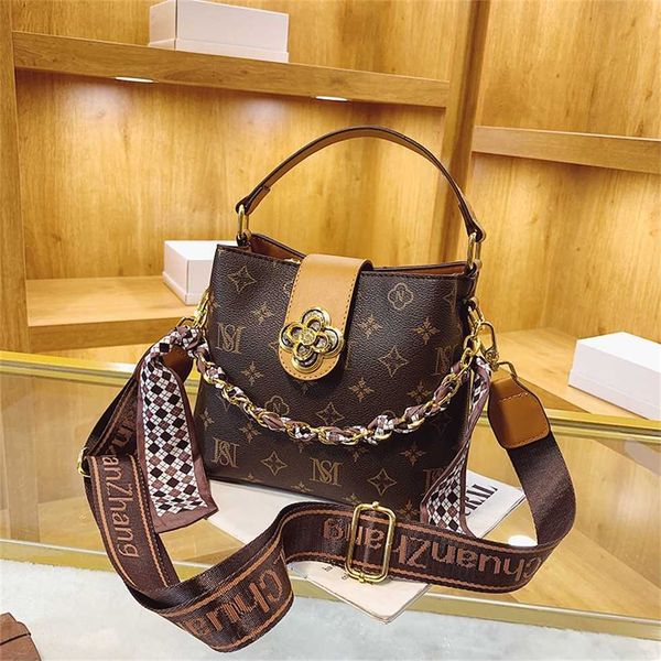 baobao 2023 new texture fashion crossbody advanced foreign style women's one shoulder bucket bag tide 55% off factory online
baobao 2023 new texture fashion crossbody advanced foreign style women's one shoulder bucket bag tide 55% off factory online