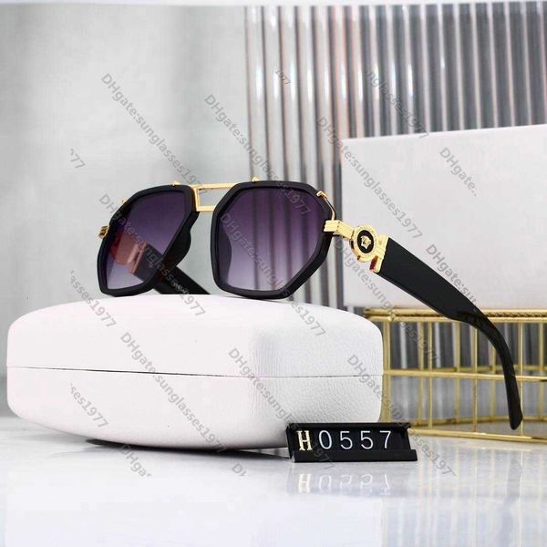 fashion designer cool sunglasses 2023 new fashion beauty head box men's and women's sunglasses, White;black
fashion designer cool sunglasses 2023 new fashion beauty head box men's and women's sunglasses, White;black