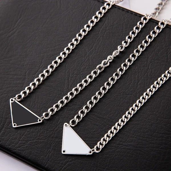 men chain necklace luxury designer jewelry for women fashion cuban chain plated silver titanium steel colorless necklaces triangle heart pen
men chain necklace luxury designer jewelry for women fashion cuban chain plated silver titanium steel colorless necklaces triangle heart pen