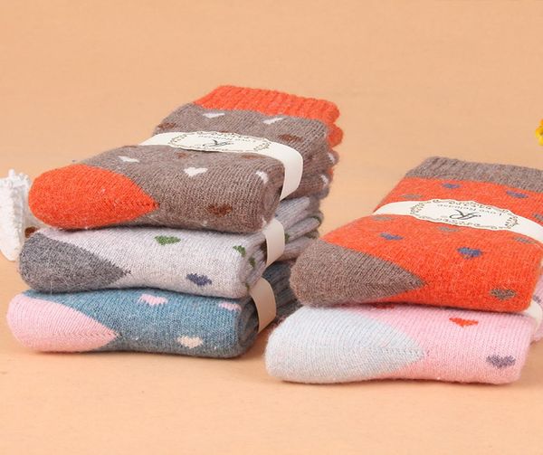 5 pack womens wool socks cabin thermal heavy thick soft warm fuzzy novelty winter socks3998282, Black;white
5 pack womens wool socks cabin thermal heavy thick soft warm fuzzy novelty winter socks3998282, Black;white