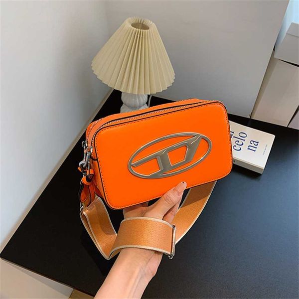 women's 2023 new summer style small square fashion versatile camera bag lady bags outlet 50% off
women's 2023 new summer style small square fashion versatile camera bag lady bags outlet 50% off