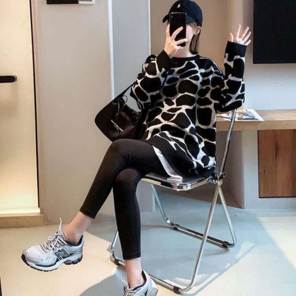 leopard print pullover sweater for women korean mid length loose large sized outer wear lazy thick, White;black
leopard print pullover sweater for women korean mid length loose large sized outer wear lazy thick, White;black