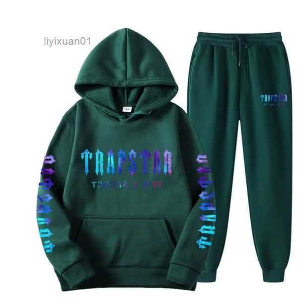 tracksuit trapstars brand printed sportswear men's t shirts 16 colors warm two pieces set loose hoodie sweatshirt pants jogging sweate, Black
tracksuit trapstars brand printed sportswear men's t shirts 16 colors warm two pieces set loose hoodie sweatshirt pants jogging sweate, Black