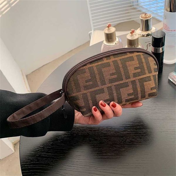 travel toiletries for women on business trips portable storage large capacity pocket change makeup mobile phone bag off wholesale
travel toiletries for women on business trips portable storage large capacity pocket change makeup mobile phone bag off wholesale