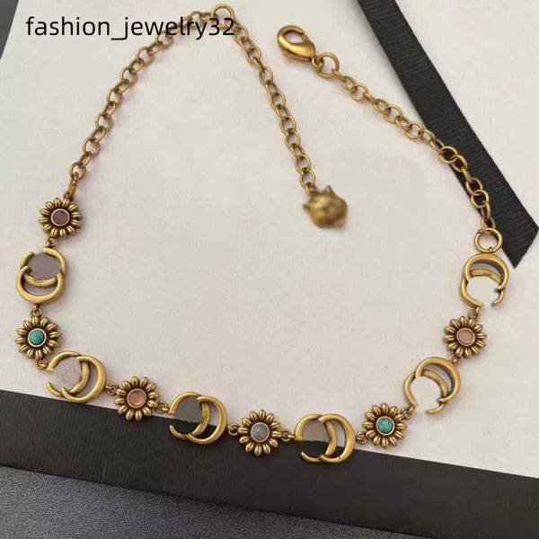 18k gold plated brass copper designer necklaces choker chain g-letter pendants fashion womens necklace wedding jewelry accessories b224, Silver
18k gold plated brass copper designer necklaces choker chain g-letter pendants fashion womens necklace wedding jewelry accessories b224, Silver