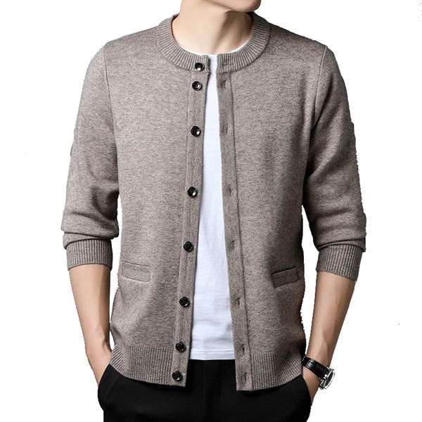 men's sweaters cardigan solid color plaid fashion casual knitted sweater warm round neck 230831, White;black
men's sweaters cardigan solid color plaid fashion casual knitted sweater warm round neck 230831, White;black