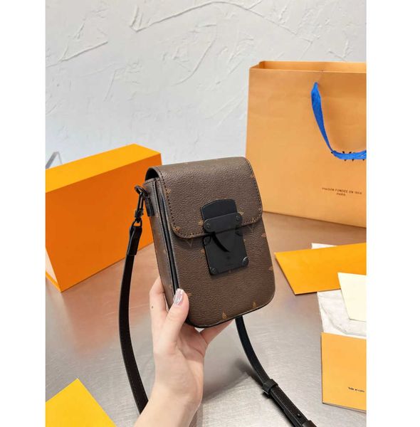 evening bags s-lock vertical wearable wallet designer crossbody bag phone bag men mini purse shoulder bag purse wallet women
evening bags s-lock vertical wearable wallet designer crossbody bag phone bag men mini purse shoulder bag purse wallet women