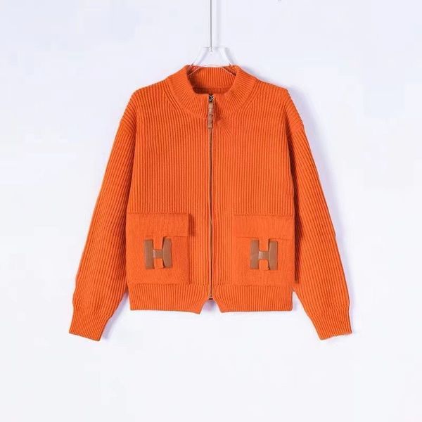 women's sweaters brand autumn winter knitted zipper long sleeved cardigan with double pockets casual standing collar wool sweate 230831, White;black
women's sweaters brand autumn winter knitted zipper long sleeved cardigan with double pockets casual standing collar wool sweate 230831, White;black