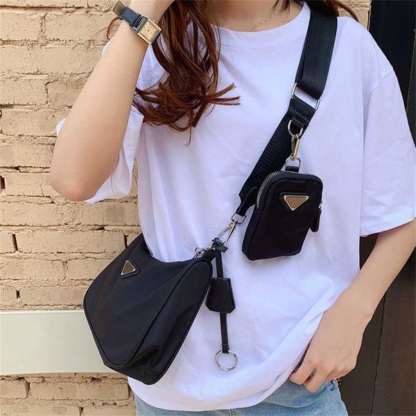 ins super fire three in package new underarm versatile fashion women's chain one shoulder crossbody bag south style off wholesale
ins super fire three in package new underarm versatile fashion women's chain one shoulder crossbody bag south style off wholesale