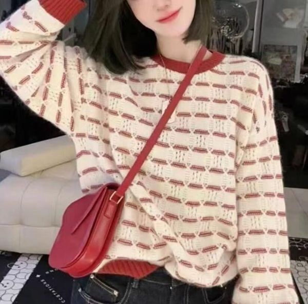 women's sweaters luxury designer sweater chan letters pullover hoodie long sleeve knitwear winter clothes, White;black
women's sweaters luxury designer sweater chan letters pullover hoodie long sleeve knitwear winter clothes, White;black