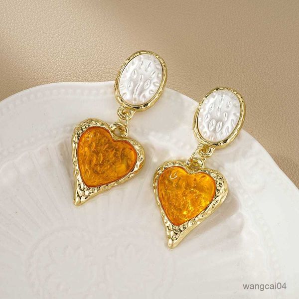 charm 2023 fashion new multicolor love heart pendant earrings for women simple irregular heart shaped earrings for women r230901, Golden
charm 2023 fashion new multicolor love heart pendant earrings for women simple irregular heart shaped earrings for women r230901, Golden