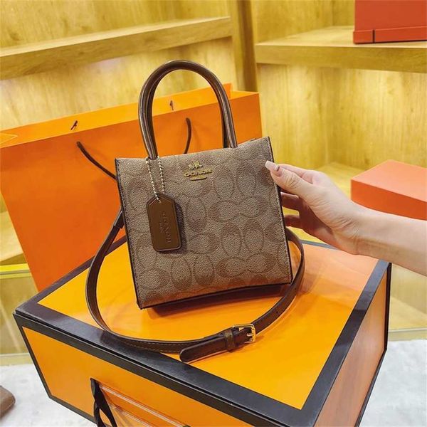 women's 2023 new handheld small square versatile one shoulder crossbody fashion bag 50% off wholesale
women's 2023 new handheld small square versatile one shoulder crossbody fashion bag 50% off wholesale