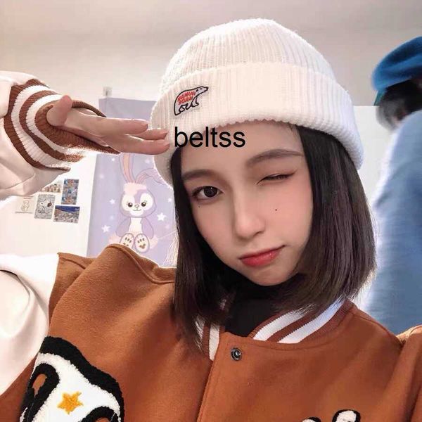 23s human made knitted hat polar bear female couple cold hat sweater hat trendy knitted hat, Blue;gray
23s human made knitted hat polar bear female couple cold hat sweater hat trendy knitted hat, Blue;gray