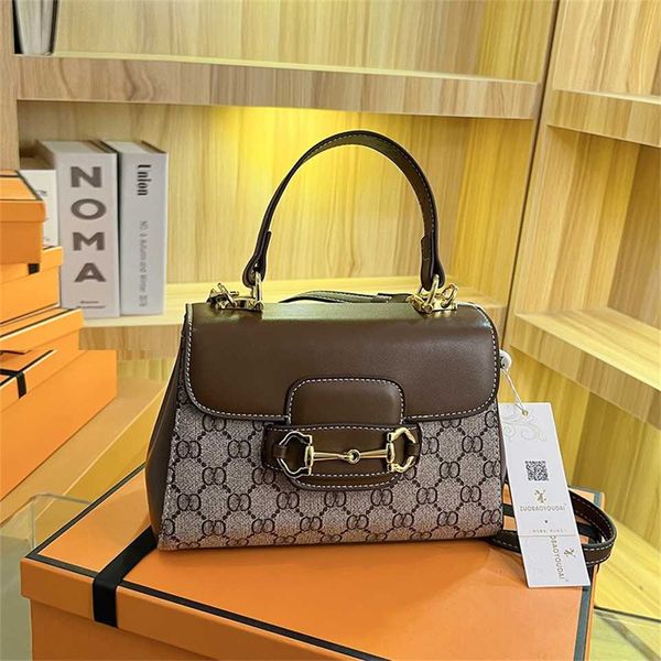 horseshoe buckle handbag 2023 new fashion versatile saddle niche one shoulder crossbody bag 70% off outlet clearance
horseshoe buckle handbag 2023 new fashion versatile saddle niche one shoulder crossbody bag 70% off outlet clearance