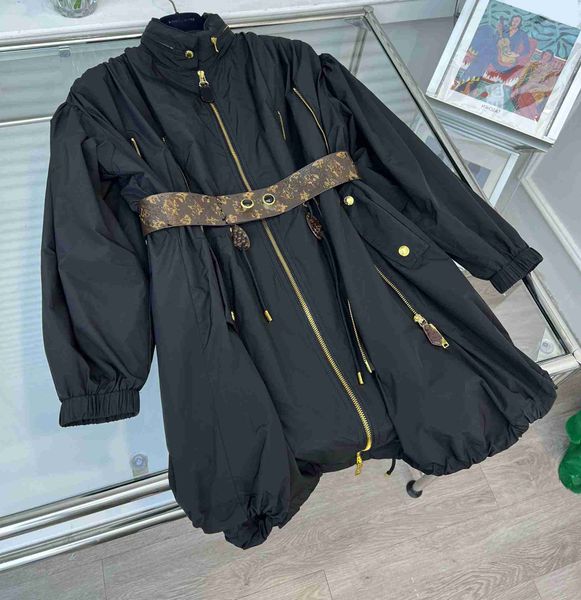 2023 new spring summer women's hooded jackets with leather belt fashion button pockets long sleeve jacket women loose casual coats, Black;brown
2023 new spring summer women's hooded jackets with leather belt fashion button pockets long sleeve jacket women loose casual coats, Black;brown