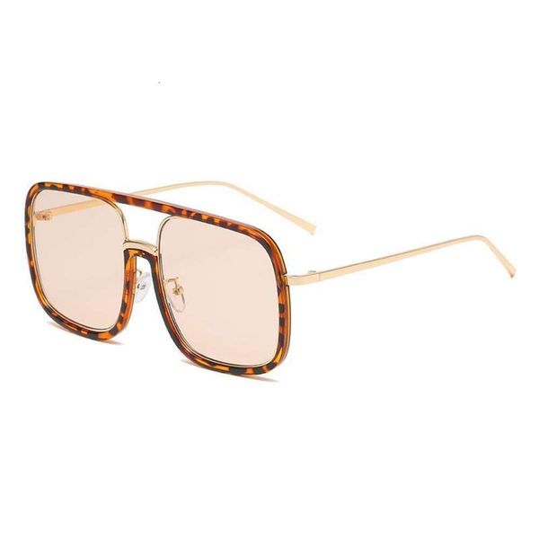 anti blue eyeglass light metal glasses square plain no face thin sunglasses for women, White;black
anti blue eyeglass light metal glasses square plain no face thin sunglasses for women, White;black
