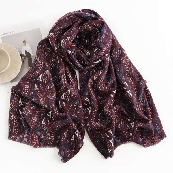 national style printed autumn and winter scarf fashionable neck protection elegant high grade warm cold proof shawl, Blue;gray
national style printed autumn and winter scarf fashionable neck protection elegant high grade warm cold proof shawl, Blue;gray
