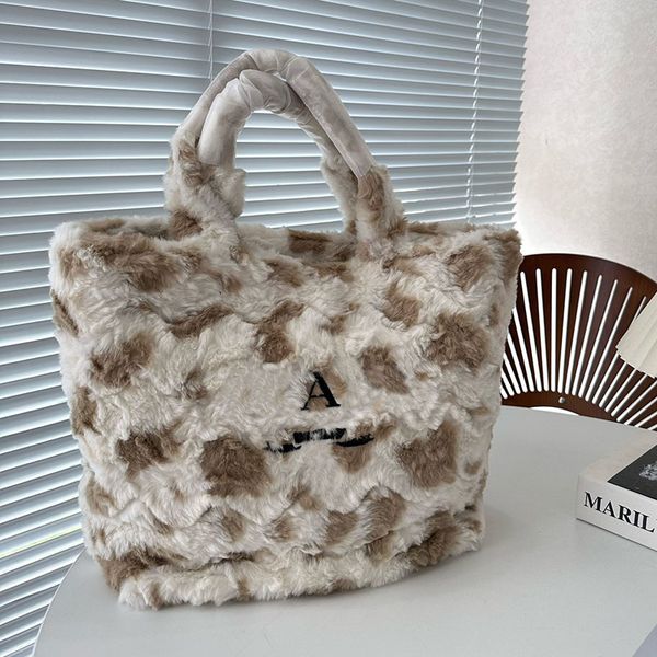 women designer irregular spot lamb wool tote bag with handle two-tone embroidery letters decoration large capacity soft shoulder handbag lov
women designer irregular spot lamb wool tote bag with handle two-tone embroidery letters decoration large capacity soft shoulder handbag lov