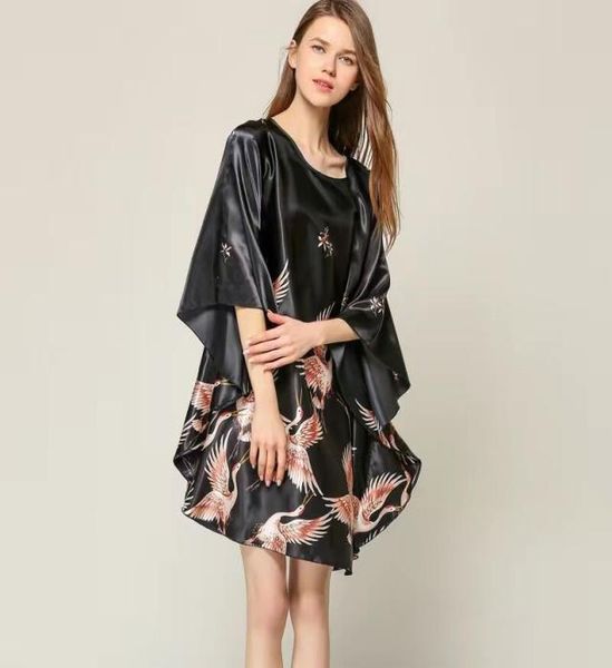 plus size black women039s summer lounge robe lady new home dress rayon nightgown large loose sleepwear bathrobe gown s0021973997, Black;red
plus size black women039s summer lounge robe lady new home dress rayon nightgown large loose sleepwear bathrobe gown s0021973997, Black;red