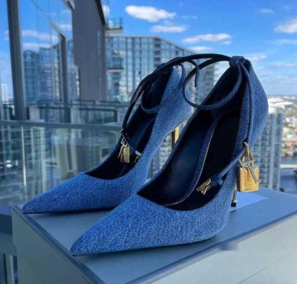 formal shoes women luxurys designers metal heel shoe padlock decoration cusp real picture genuine leather buckle strap high heels shoes hand, Black
formal shoes women luxurys designers metal heel shoe padlock decoration cusp real picture genuine leather buckle strap high heels shoes hand, Black