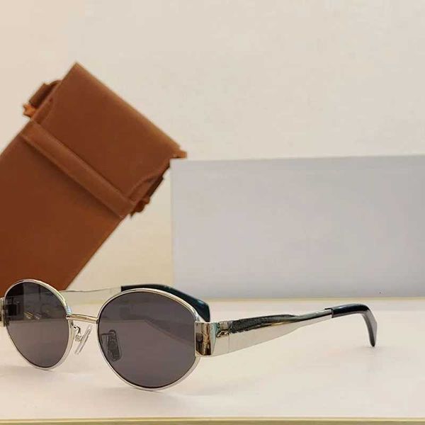 women arc de triomphe oval frame sunglasses cl40235 womens gold wire mirror frame green lens metal mirror leg triplet signature on temple si, White;black
women arc de triomphe oval frame sunglasses cl40235 womens gold wire mirror frame green lens metal mirror leg triplet signature on temple si, White;black