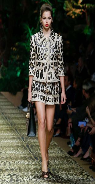 spring 2020 new european and american women039s dress lapel singlebreasted jacket shorts leopard print fashion tzitzit twopie5033958, White
spring 2020 new european and american women039s dress lapel singlebreasted jacket shorts leopard print fashion tzitzit twopie5033958, White