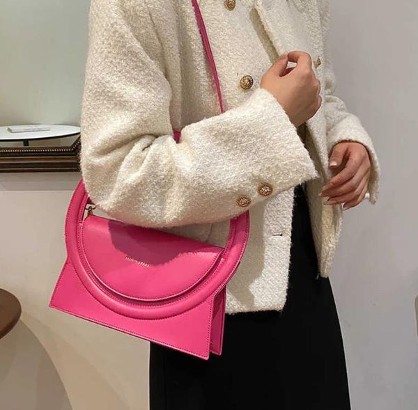 shoulder bags brand handbags for women 2023 fashion big round handle bag luxury design clutch bag pu leather lady crossbody shuolder bag
shoulder bags brand handbags for women 2023 fashion big round handle bag luxury design clutch bag pu leather lady crossbody shuolder bag