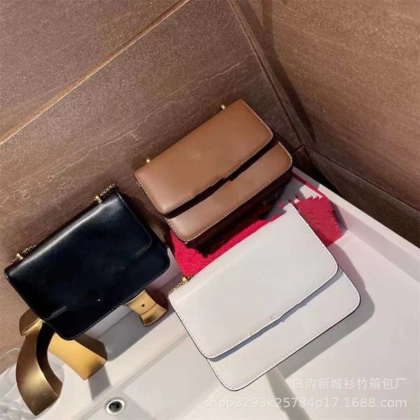 new fashion big one shoulder crossbody show tofu spliced with lingge chain handheld women's bag 70% off outlet clearance
new fashion big one shoulder crossbody show tofu spliced with lingge chain handheld women's bag 70% off outlet clearance