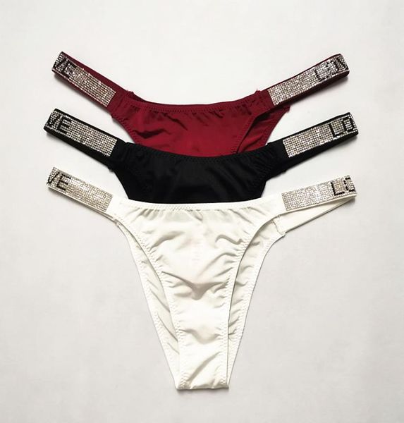 3pcs a set women panties masonry shorts briefs love rhines belt fashion low-rise white thong t-back string underwea y11211960096, Black;pink
3pcs a set women panties masonry shorts briefs love rhines belt fashion low-rise white thong t-back string underwea y11211960096, Black;pink