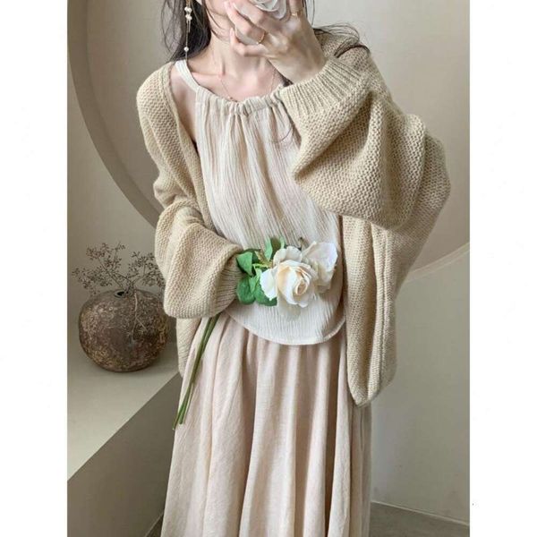 pure desire suit womens spring style sweater cardigan vest half length dress three piece set, White;black
pure desire suit womens spring style sweater cardigan vest half length dress three piece set, White;black