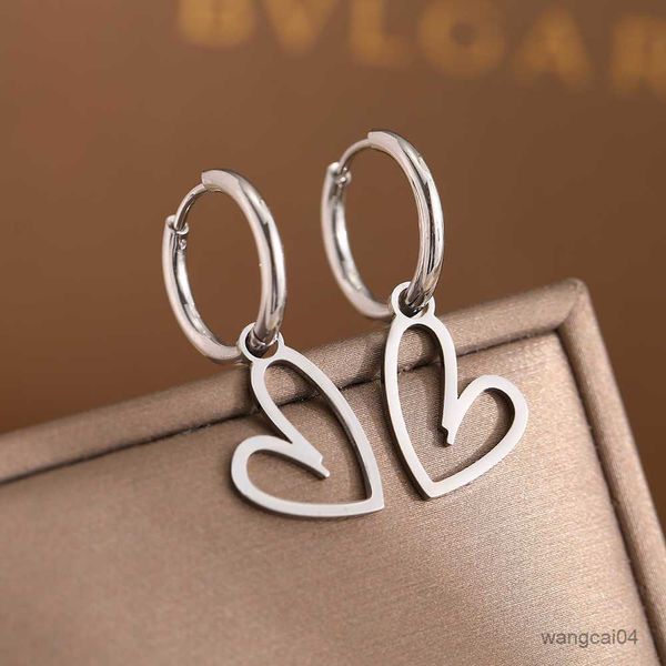 charm stainless steel earrings sweet hearts pendants romantic charms female hoop earrings for women jewelry gifts r230901, Golden
charm stainless steel earrings sweet hearts pendants romantic charms female hoop earrings for women jewelry gifts r230901, Golden