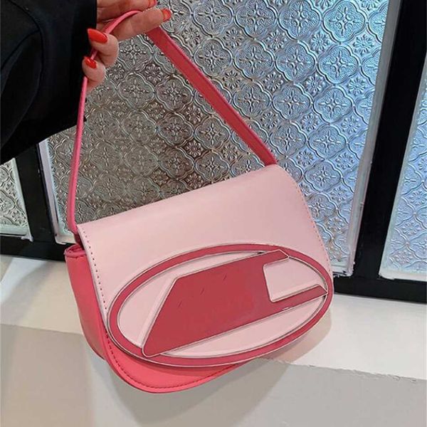 luxury white women handle purse half round design leather underarm flap shoulder bag fashion tote handbags clearance 85% off
luxury white women handle purse half round design leather underarm flap shoulder bag fashion tote handbags clearance 85% off