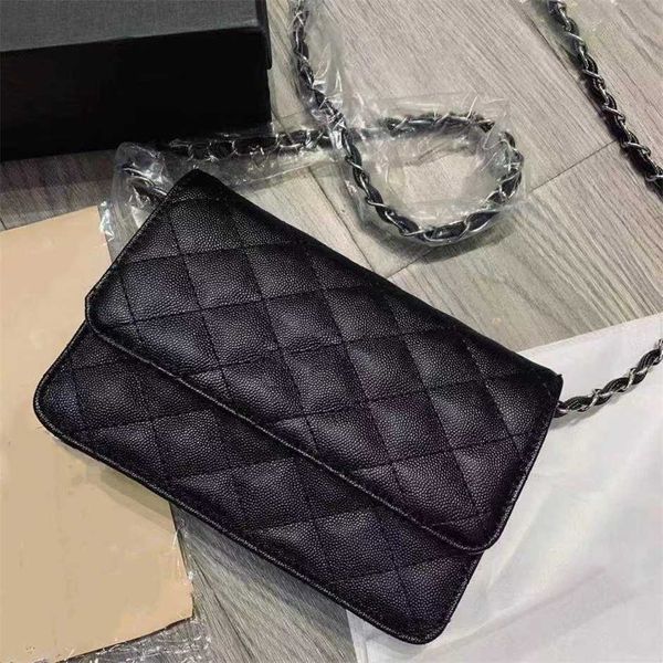 caviar women's single shoulder fate new popular same style lingge chain small square bag 50% off wholesale
caviar women's single shoulder fate new popular same style lingge chain small square bag 50% off wholesale