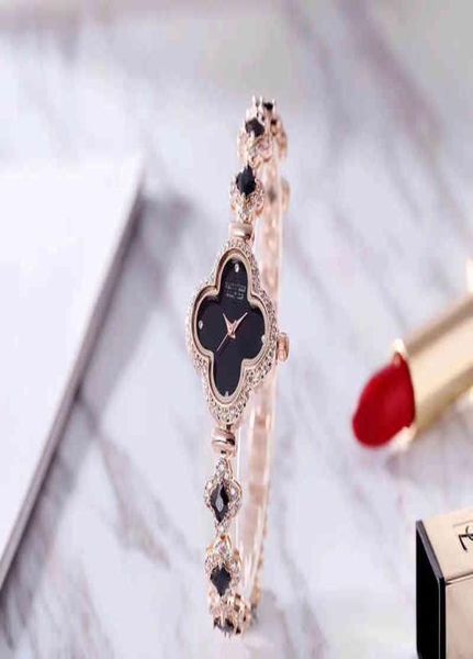 personality classic four leaf clover full diamond link wrist watchesbling watch sets adjustable crystal bracelet for women1048316, White
personality classic four leaf clover full diamond link wrist watchesbling watch sets adjustable crystal bracelet for women1048316, White