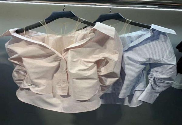 6t20fw autumn new aw dawang039s personalized mh stitching off shoulder fake two shirt godds fan yujie 501773, White
6t20fw autumn new aw dawang039s personalized mh stitching off shoulder fake two shirt godds fan yujie 501773, White
