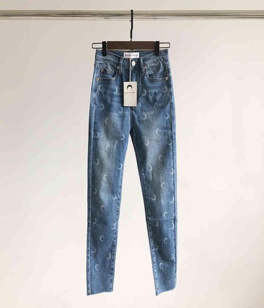 marina serre 20ss early spring moon print embroidered cropped jeans2367977, Black;white
marina serre 20ss early spring moon print embroidered cropped jeans2367977, Black;white