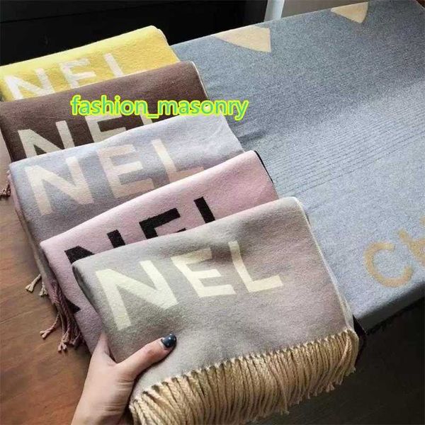 classic design cashmere warm scarf men's and women's winter large monogrammed shawl 211230, Blue;gray
classic design cashmere warm scarf men's and women's winter large monogrammed shawl 211230, Blue;gray