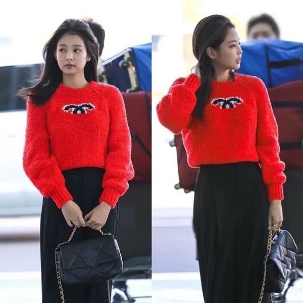 Sweaters Women' Fall top Designer sweater High-end fashion Luxury half letter embroidered motifs with crew neck pullover 12TZ, No1
Sweaters Women' Fall top Designer sweater High-end fashion Luxury half letter embroidered motifs with crew neck pullover 12TZ, No1