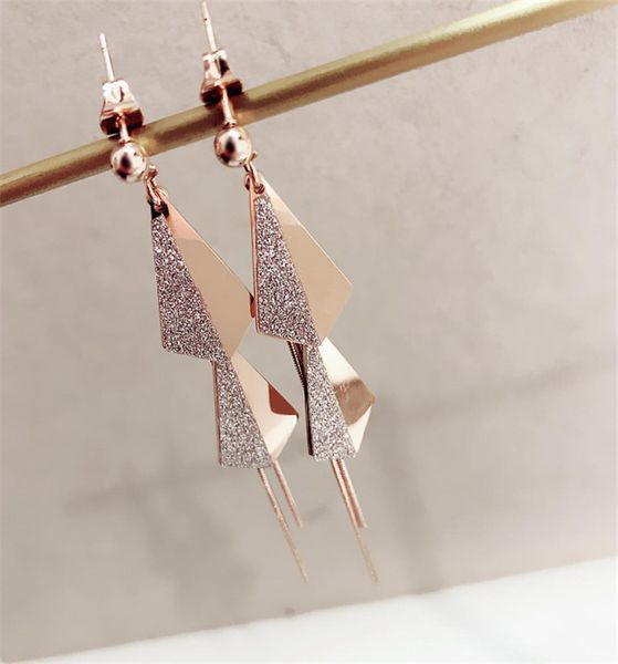 korea simple triangle long tassel earrings women new fashion net red temperament versatile personality earrings whole5601112, Golden
korea simple triangle long tassel earrings women new fashion net red temperament versatile personality earrings whole5601112, Golden