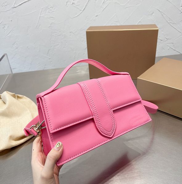 woman handbag designer bag meta metal letters square handbag multicolor fashion underarm bag classic simple leather crossbody sweet evening
woman handbag designer bag meta metal letters square handbag multicolor fashion underarm bag classic simple leather crossbody sweet evening