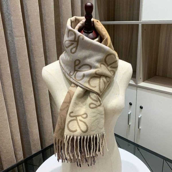 brand women general scarves cashmere designer plaid scarf woman warm scarf for woman, Blue;gray
brand women general scarves cashmere designer plaid scarf woman warm scarf for woman, Blue;gray