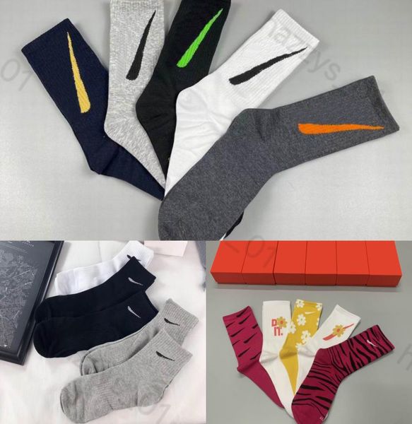 fashion brand men039s cotton socks classic black white women men breathable mixing football basketball sports ankle sock breath5834397
fashion brand men039s cotton socks classic black white women men breathable mixing football basketball sports ankle sock breath5834397