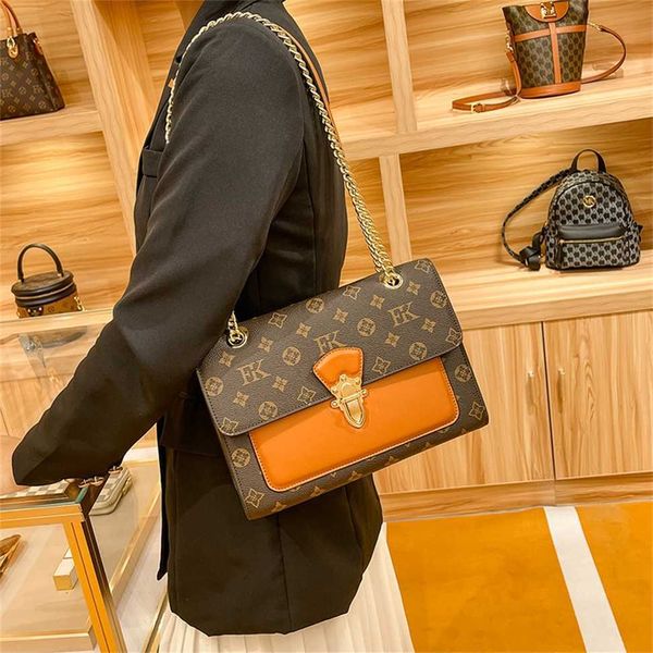 single shoulder small square for women 2023 new summer fashion crossbody poor chain light luxury women's bag 60% off outlet online
single shoulder small square for women 2023 new summer fashion crossbody poor chain light luxury women's bag 60% off outlet online