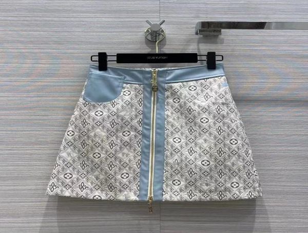 2022 autumn summer new design women039s high waist aline denim jeans letter jacquard short skirt plus size s m l9981296, Black
2022 autumn summer new design women039s high waist aline denim jeans letter jacquard short skirt plus size s m l9981296, Black