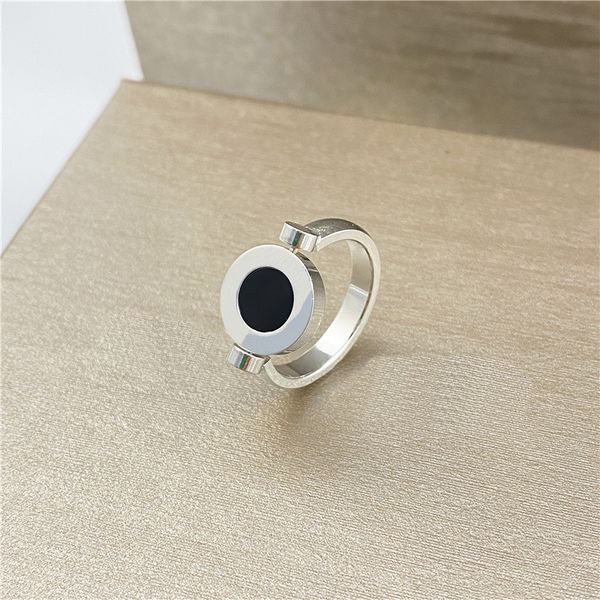 new turn ring letter classic gold silver rose black shell titanium steel band ring men and women letters luxury exquisite wedding couple lov
new turn ring letter classic gold silver rose black shell titanium steel band ring men and women letters luxury exquisite wedding couple lov
