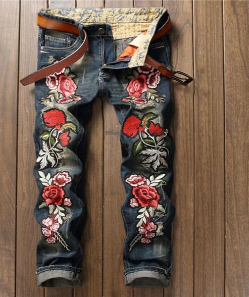 2020 whole italian luxury rose embroidered jeans new designer men jeans slim fit mens printed jeans biker denim pants3875058, Blue
2020 whole italian luxury rose embroidered jeans new designer men jeans slim fit mens printed jeans biker denim pants3875058, Blue