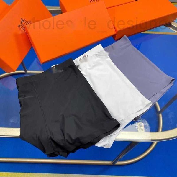 underpants designer men's underwear, breathable trend in summer, ultra light and thin elastic three pack quick drying flat corner short, Black;white
underpants designer men's underwear, breathable trend in summer, ultra light and thin elastic three pack quick drying flat corner short, Black;white