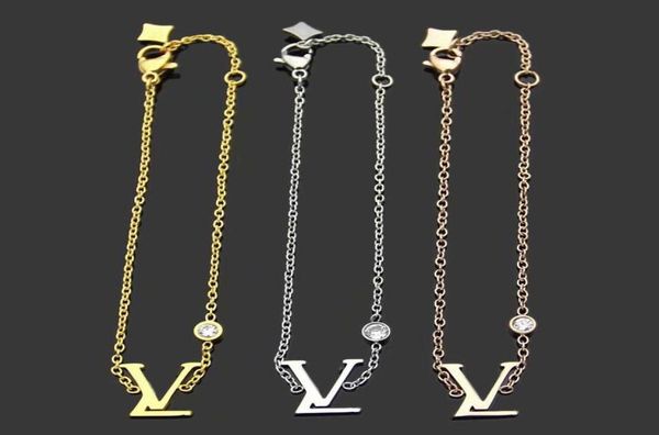 2021 deluxe design factory 18cm letter bracelet bangle 18k rose gold silver 316l stainless steel v love jewelry women9216352, Black
2021 deluxe design factory 18cm letter bracelet bangle 18k rose gold silver 316l stainless steel v love jewelry women9216352, Black